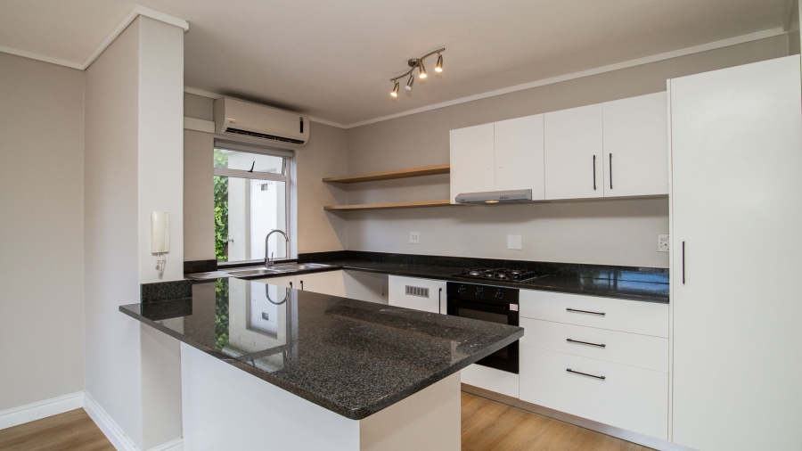 To Let 2 Bedroom Property for Rent in Hout Bay Western Cape